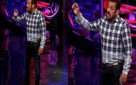 Salman Khan clicked smoking while hosting 'Bigg Boss OTT 2', netizens share angry reactions