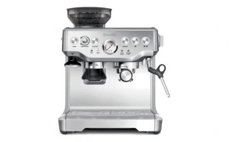 The TikTok-Loved Breville Espresso Machine Is $200 Off on Amazon