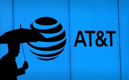 AT&T Slides As JPMorgan Lowers Rating, Price Target Into Q2 Earnings