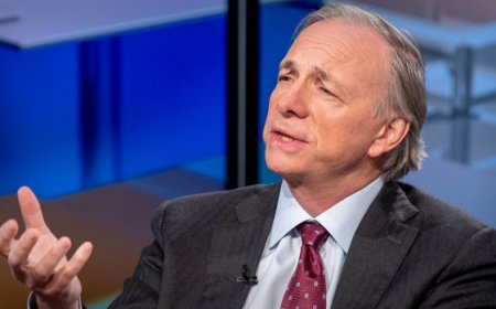 Billionaire Ray Dalio Offers Management Advice
