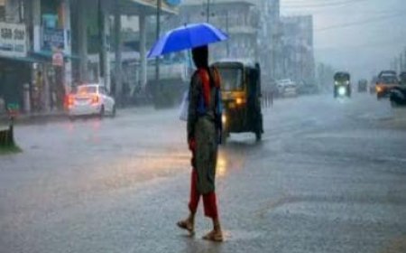 Karnataka witnesses non-stop rains, IMD issues red alert for 24 hours