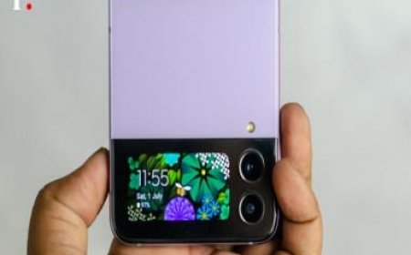 Samsung's Galaxy Flip 4 was a cracker of a foldable smartphone that still holds its value pretty well