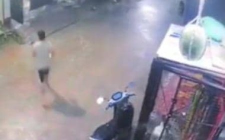 On camera: Man's miraculous escape as lightning strikes Hyderabad