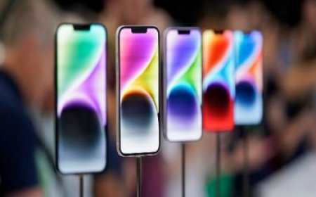 India’s Love For Apple: Edges out Germany, France to enter iPhone’s top 5 market for the first time