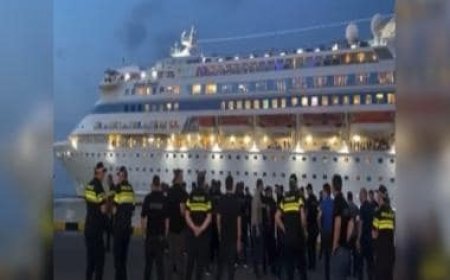 WATCH: Georgians sing Ukrainian national anthem to shoo away Russian cruise liner out of Batumi port