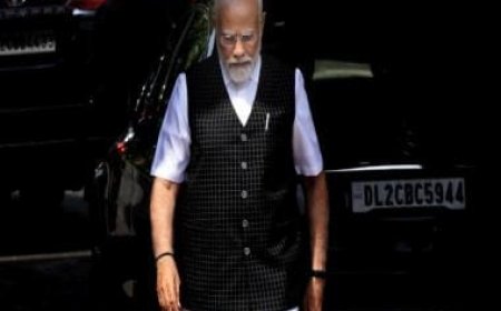 What is the no-trust motion against Modi? What can we expect in Parliament today?