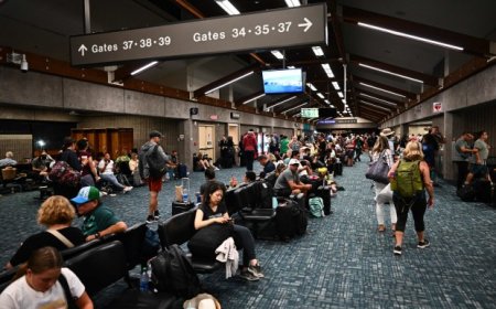 Travel Nightmare: Resorts in tropical paradise left without power