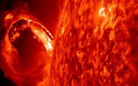 Blackout: Multiple X-class solar flares hit the US, knocking out radio signals across the country