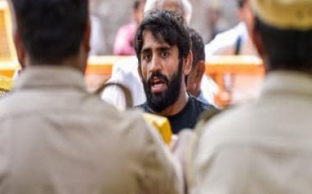 'How long will women wrestlers live in fear?': Bajrang Punia questions WFI poll candidates