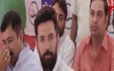 'Neither journalists nor police safe': NDA ally attacks Nitish Kumar after scribe shot dead in Bihar's Araria
