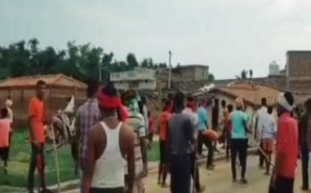 WATCH: Stone-pelting on Nagpanchami procession triggers clashes at multiple locations in Bihar’s Motihari