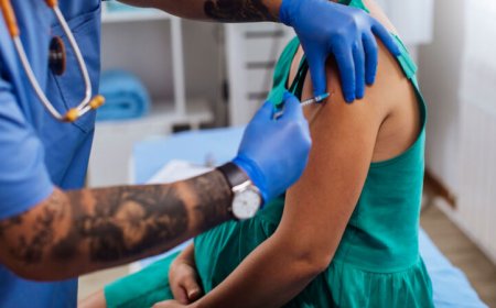 The FDA added an RSV vaccine to the list of approved pregnancy shots. Here’s what to know