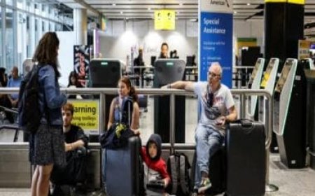 ‘Incorrect’ flight data led to UK air traffic control crisis, says NATS chief