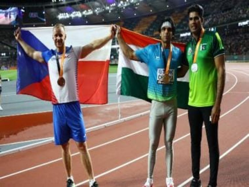 Watch: Neeraj Chopra wins hearts with his gesture towards Pakistan’s Arshad Nadeem