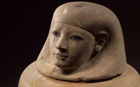 Ancient Egyptian jars hint at complex mummification balms