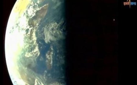 Watch: Aditya-L1 shares an epic selfie with the Earth, Moon from its journey to the Sun