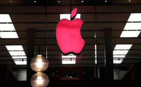 Apple’s AI team is burning over $1 mn a day, is on a hiring spree recruiting from Google, OpenAI