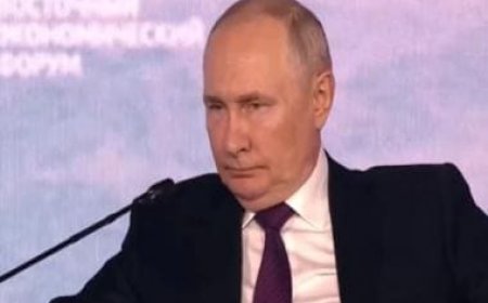 'Doing right thing in promoting Make in India programme': Putin praises PM Modi's policies