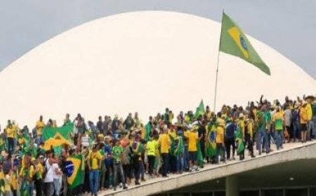 Brazil's Supreme Court convicts first defendants in pro-Bolsonaro riots
