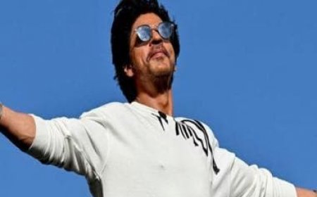 'Shah Rukh Khan was abused at every Bollywood party, almost everyone used to hate him,' reveals a journalist