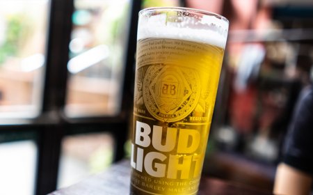 Forget Kid Rock: Analyst says buy Bud Light parent’s stock now