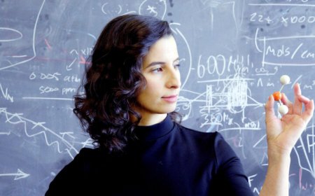 Clara Sousa-Silva seeks molecular signatures of life in alien atmospheres