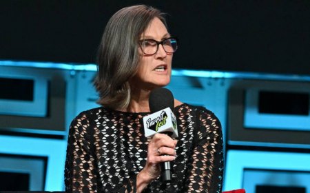 Cathie Wood sinks hundreds of thousands into a super-cheap tech stock (again)