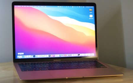 Apple's 13-inch MacBook Air with all-day battery life is $250 off on Amazon