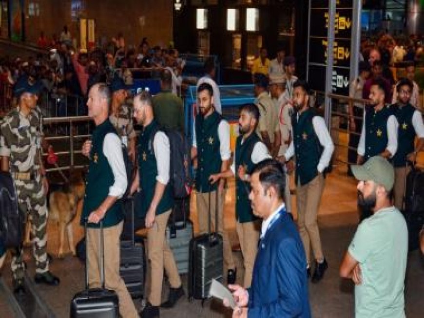 World Cup 2023: Pakistan arrive in India amid tight security - watch video