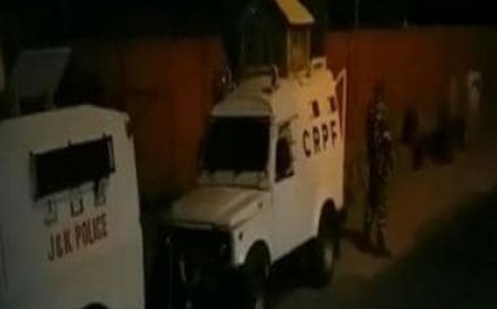 Kashmir: Terrorists shoot, injure civilian in Anantnag