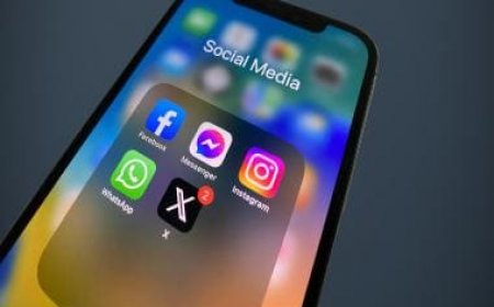 The evolving facets of social media in India: A reflection