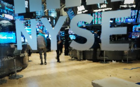 Stock Market Today: Stocks steady, Treasury yields nudge higher ahead of jobs report