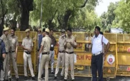 Israel-Hamas War: Security amped up around Israel embassy, Chabad House in New Delhi