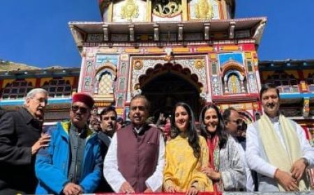Mukesh Ambani visits Badrinath with Radhika Merchant, offers prayers