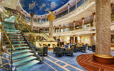 Carnival Cruise Line enforces a key main dining room rule