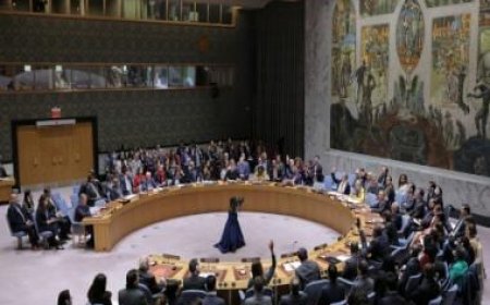US vetoes UNSC resolution demanding pause in Israel's assault against Hamas
