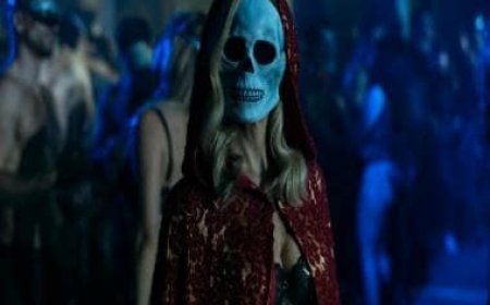 Netflix's The Fall of the House of Usher review: Carla Gugino's horror drama is a delight for Edgar Allan Poe fans