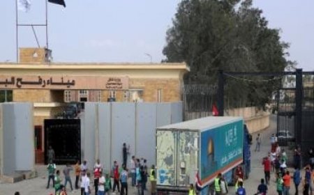 Israel-Hamas war: Biden, Netanyahu say there will be 'continued flow' of aid into Gaza