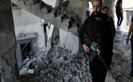 Hamas terrorists were carrying instructions for using cyanide-based chemical weapons, linking to Al Qaeda