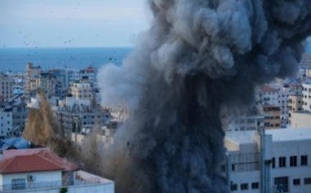 Hamas claims 700 Palestinians killed overnight as Israel intensifies Gaza bombing