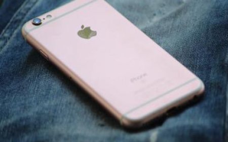 iPhone users upgrade less frequently than Android users, finds study by consumer research group