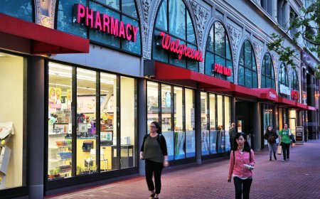 Walgreens, CVS face another employee walkout next week