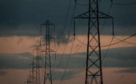 British regulator clears plan to pay homes to use less power this winter