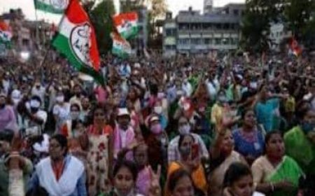 TMC workers march in protest against Bengal minister Jyotipriyo Mallick's arrest