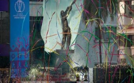 Sachin Tendulkar's life-sized statue unveiled at Wankhede Stadium on eve of India-Sri Lanka World Cup match