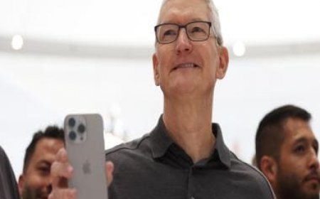 For Apple, India the only saving grace as quarterly revenue declines, profit from services go up YoY