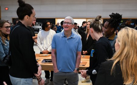 Top Apple analysts react to post-earnings stock slide