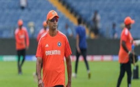 World Cup 2023: Team India reach Kolkata ahead of South Africa clash; Rahul Dravid 'satisfied' with Eden Gardens track