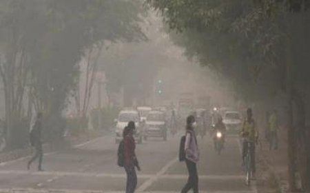 How Delhi's air quality is leaving residents gasping for their lives