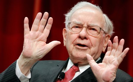 Warren Buffett stockpiles cash as investors wonder where he'll put his money next